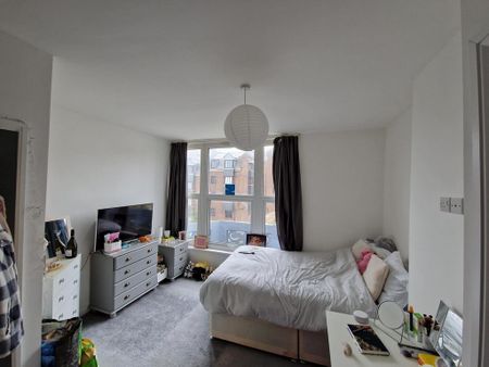 3 bedroom house share to rent - Photo 4
