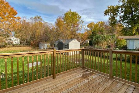 For Lease - 240 Royal Road, Georgina, Ontario - Photo 2