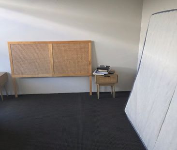 Ellenbrook - Photo 3