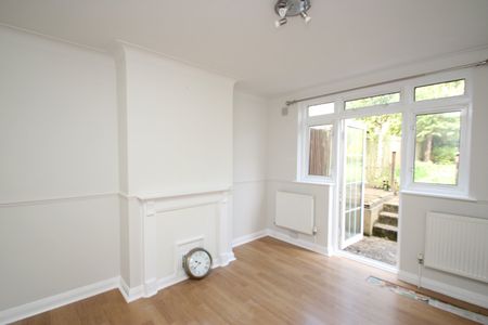 Selsdon Park Road, South Croydon CR2 - Photo 5
