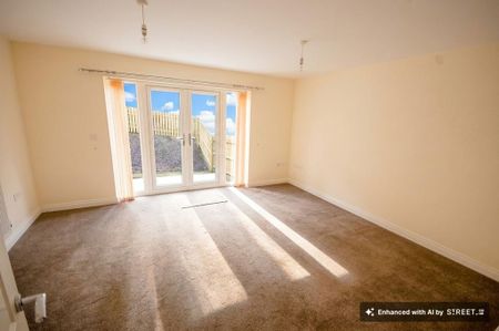 3 bedroom semi-detached house to rent - Photo 3
