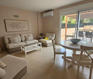 2 BEDROOM GROUND FLOOR APARTMENT - CALPE - Photo 3