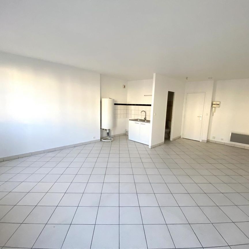 Location Appartement 1 pièce 32m² - Photo 1