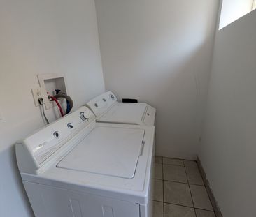 For Lease - 1865 Davenport Road Unit# 2, Toronto, Ontario - Photo 1