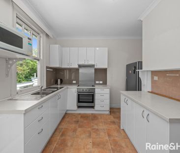 42 Alexander Street, Sandy Bay, TAS 7005 - Photo 6