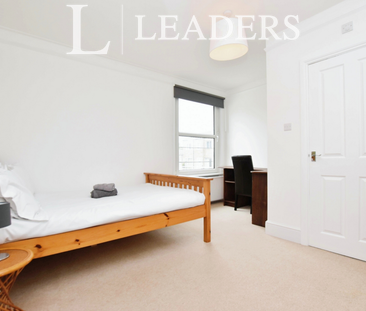 1 bedroom in a house share to rent - Photo 6