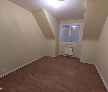 Cet appartement de 58,54 m² est situé à Arcisses, à proximité des c... - Photo 2