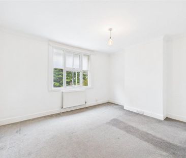 2 bedroom semi-detached house to rent - Photo 5