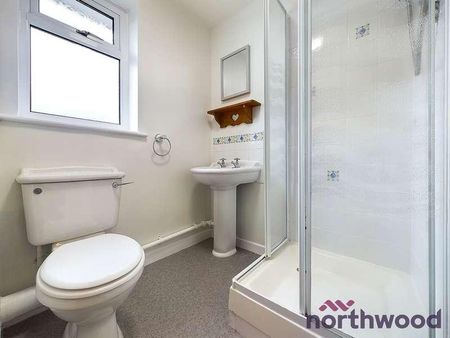 Park House Drive, Sandbach, CW11 - Photo 2