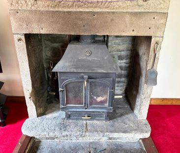 2 bedroom semi-detached house to rent - Photo 3