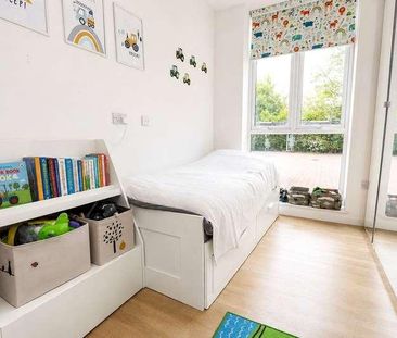 River Court, Sheerwater, Woking, Surrey, GU21 - Photo 1