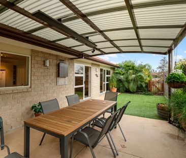 140 Castlewold Drive, Bethlehem - Photo 2