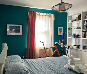 Room in a Shared Flat, Clifford Gardens, NW10 - Photo 1