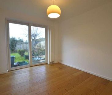 Cherry Avenue, Charlton Kings, Cheltenham, Gloucestershire, GL53 - Photo 2