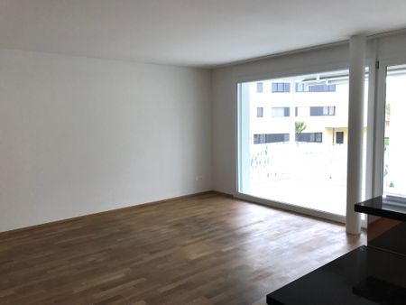 Grosszügige, helle 3 1/2- Zimmer Wohnung im 3. OG mit Balkon - Photo 5