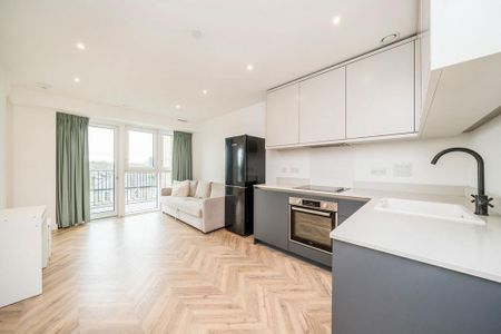 Studio to rent - Photo 2