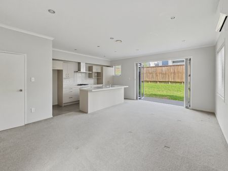 Hobsonville Point - 4 Bedroom - 2 Bathroom - Tandem Garage - Photo 3
