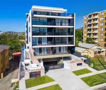 Luxurious CBD Living - Photo 1