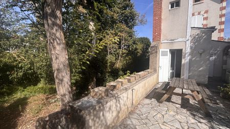 Location Maison 4 pièces 115m² ORLEANS 45000 - Photo 5