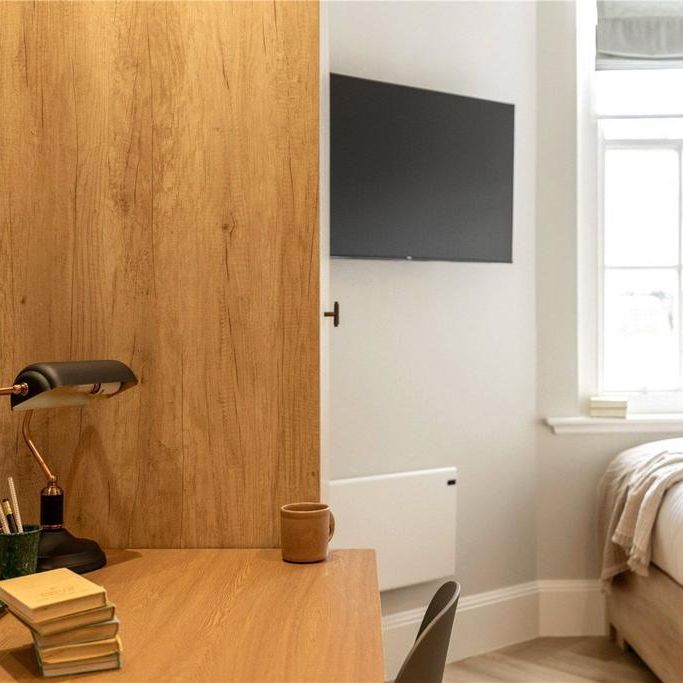 Studio to rent - Photo 1