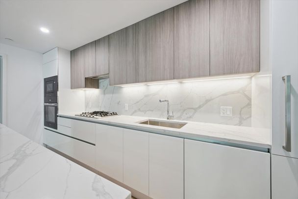 For Lease - 200 Keewatin Avenue Unit# 201, Toronto, Ontario - Photo 1