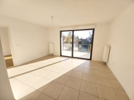 Location Appartement 2 pièces 45m² ORLEANS 45100 - Photo 2