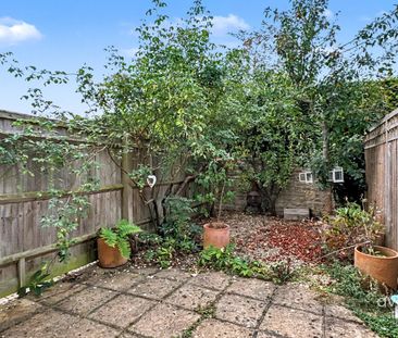 2 bed end of terrace house to rent in Curlew Cottage, Fencott, Kidl... - Photo 5