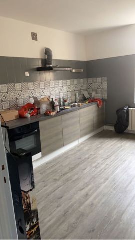 Location Appartement 3 pièces 75m² JOEUF 54240 - Photo 2