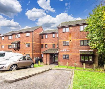 1 bed First Floor Flat for rent - Photo 1