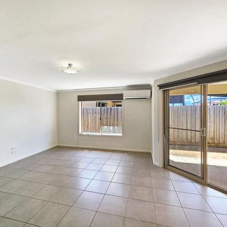 Modern Living in a Quiet Court! - Photo 2