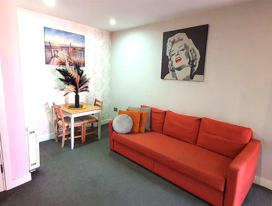 Flat 2, Copley Road, DN1 - Photo 1