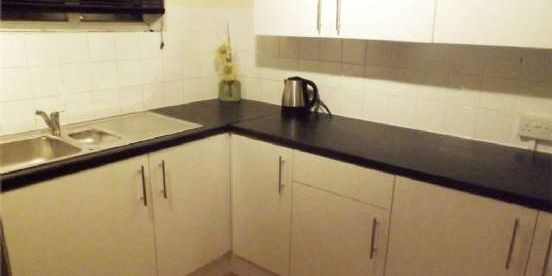 3 bedroom property to rent in Enfield - Photo 3