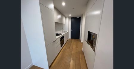 3 Young Street One bedroom for lease, 2 bedrooms option available - Photo 3