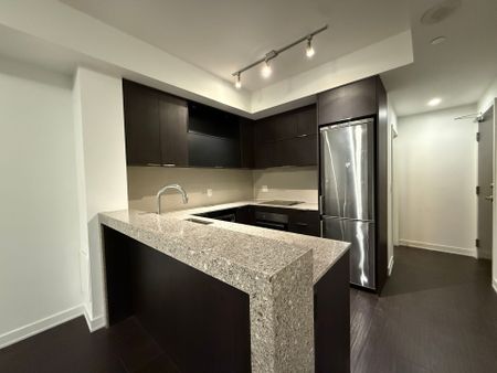 For Lease - 55 Regent Park Boulevard Unit# 2013, Toronto, Ontario - Photo 4