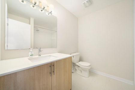 For Lease - 684 Expansion Road, Barrhaven, Ontario - Photo 2