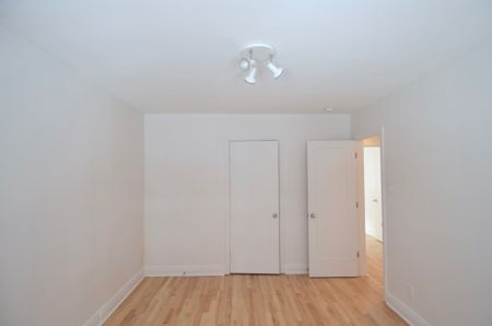 Condo for rent, Montréal (Côte-des-Neiges/Notre-Dame-de-Grâce) - Photo 4