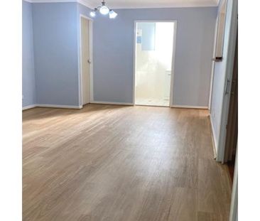 Spacious 3 Bedroom 2 bathroom family home. - Photo 4