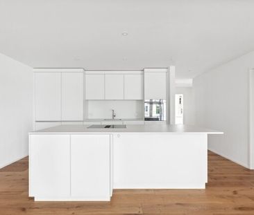 CENTRAL POSITION - Photo 5