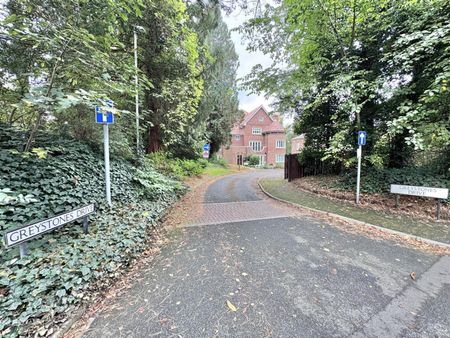 Yew Lodge, Greystones Drive, Darlington - Photo 5