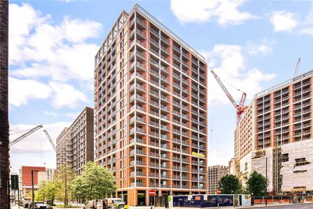 Bloom East, Nine Elms Lane, SW11, London - Photo 3