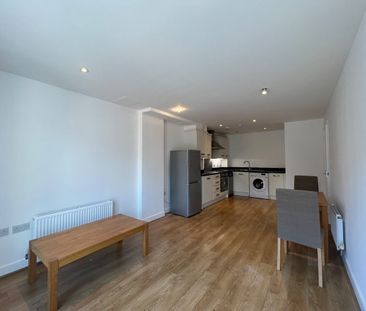 1 Bed Flat, Taylor House Storehouse Mews, E14 - Photo 1