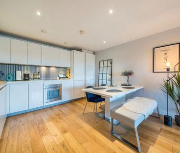 2 bedroom flat to rent - Photo 3