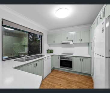 Elevated Living in the Heart of Morningside – Spacious Townhouse wi... - Photo 6