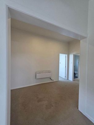 Affordable, Convenient & Roomy: Great for Students - Photo 1