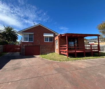 51 Macedon Road, Templestowe Lower VIC 3107 - Photo 3