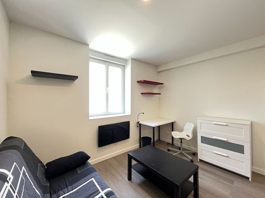 Location Appartement 1 pièce 24m² - Photo 1