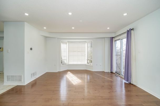 For Lease - 2 Oglevie Drive, Whitby, Ontario - Photo 1