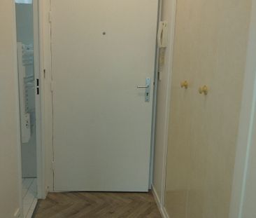 Location Appartement 1 pièce 17m² ROUEN 76000 - Photo 2