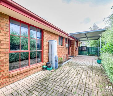 3-Bedroom Family Home with Solar Panels in Prime Narre Warren Locat... - Photo 3