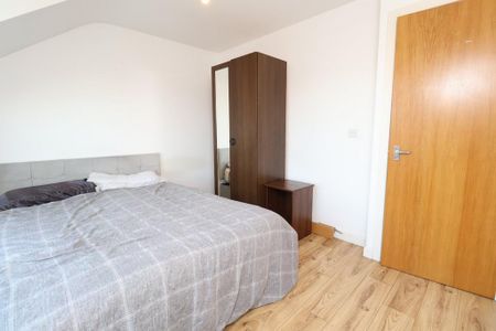 1 bedroom property to rent - Photo 4